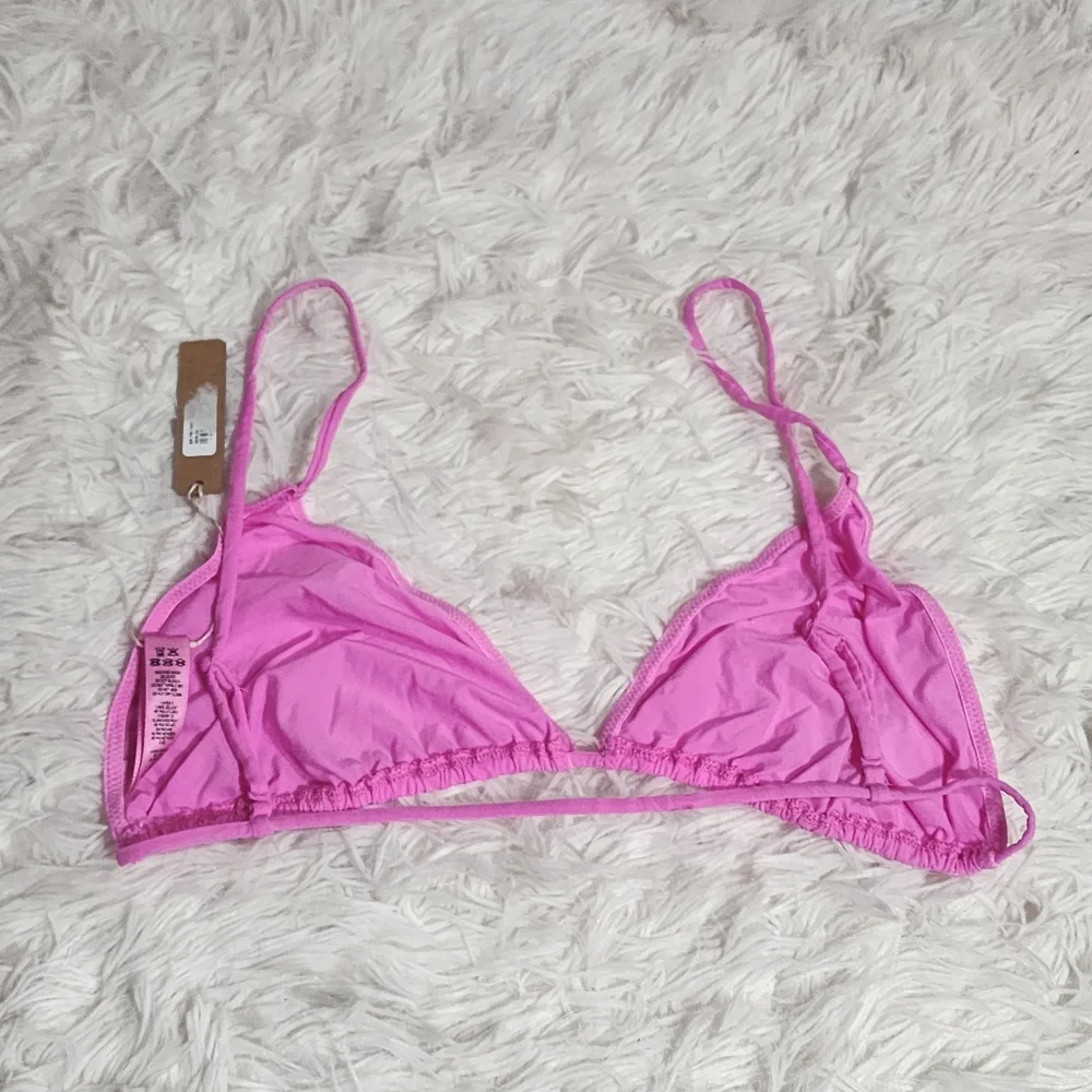 SKIMS Plunge Bras | Womens Micro Cording String Triangle Bra Neon Orchid/ 2X/NWT - Picture 3 of 8